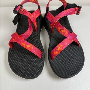 Chaco Cloud Sandals Women’s Size 11 Pink Purple Magenta Swirl Pattern